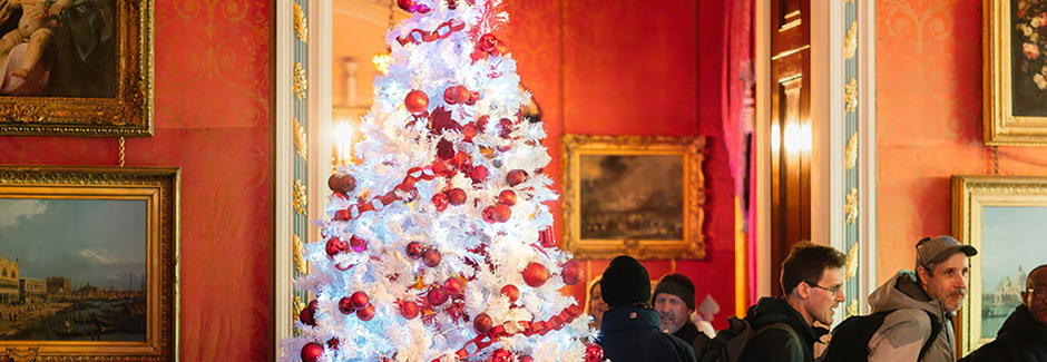 Festive Cruise, Bright Lights & Christmas Markets of Lancashire & Cheshire 2026