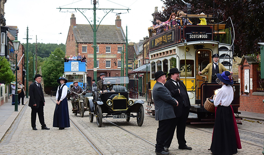 1900s Town Street Credit Beamish Museum
