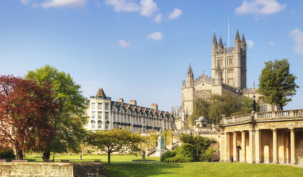 Bath Abbey on a fine spring day. On the right is the Colonnade, and on the left is Orange Grove.