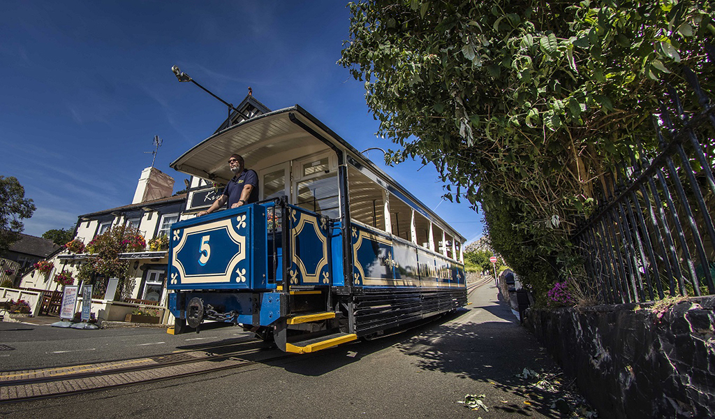 Great Orme Tramway by Kings Head (Copyright Great Orme Tramway)-banner