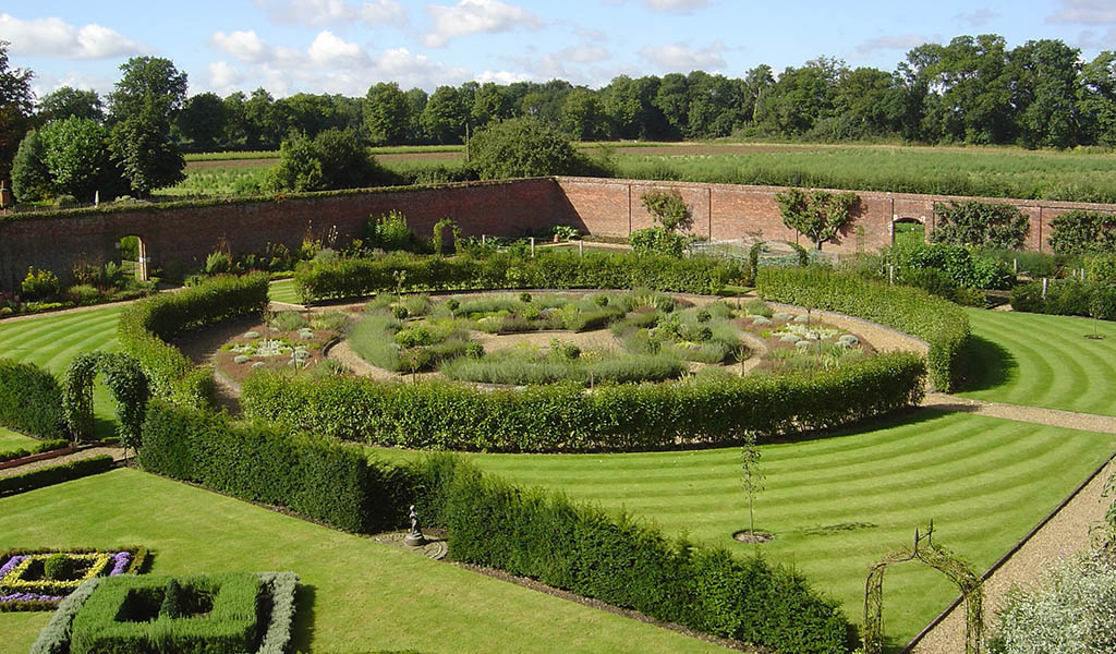 Hoveton Hall Gardens-Kitchen Garden Aug