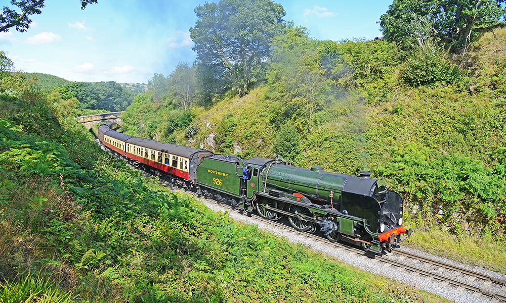 NYMR 926 Repton Passes Beckhole - John Hunt (4)